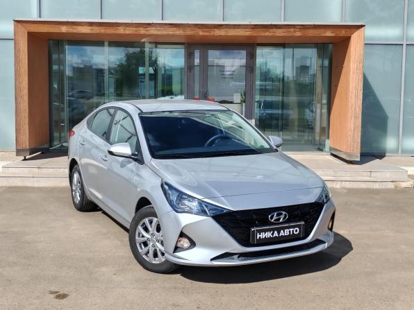 Hyundai Solaris II Рестайлинг с пробегом 2021 года, цена 1 690 000 рублей, 21129 км, седан, Автокод Объявления