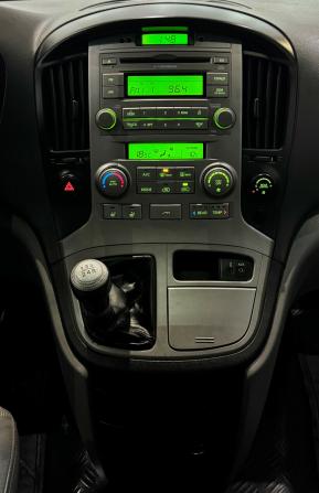 Hyundai Grand Starex I с пробегом 2010 года, цена 933 000 рублей, 251235 км, минивэн, Автокод Объявления