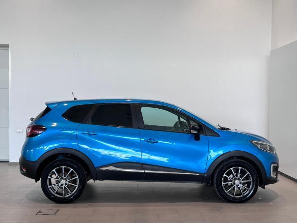 Renault Kaptur I с пробегом 2017 года, цена 1 325 000 рублей, 141590 км, внедорожник, Автокод Объявления