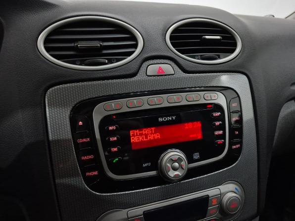 Ford Focus II Рестайлинг с пробегом 2011 года, цена 550 000 рублей, 215435 км, хэтчбек, Автокод Объявления