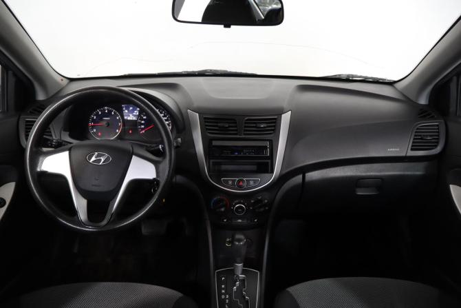 Hyundai Solaris I с пробегом 2011 года, цена 699 000 рублей, 179000 км, седан, Автокод Объявления