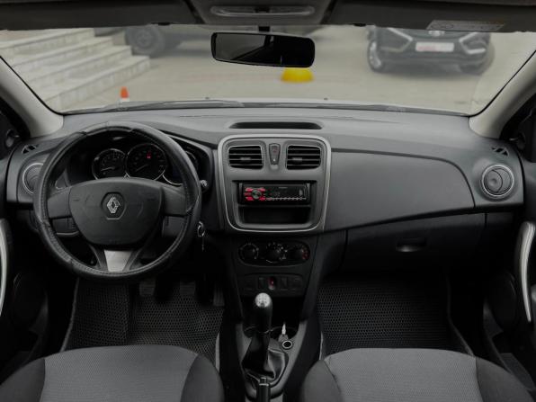 Renault Logan II с пробегом 2014 года, цена 609 000 рублей, 157350 км, седан, Автокод Объявления