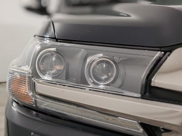 Toyota Land Cruiser 200 Series Рестайлинг 2 с пробегом 2017 года, цена 5 849 000 рублей, 300215 км, внедорожник, Автокод Объявления