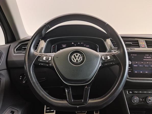 Volkswagen Tiguan II с пробегом 2020 года, цена 2 800 000 рублей, 95755 км, внедорожник, Автокод Объявления