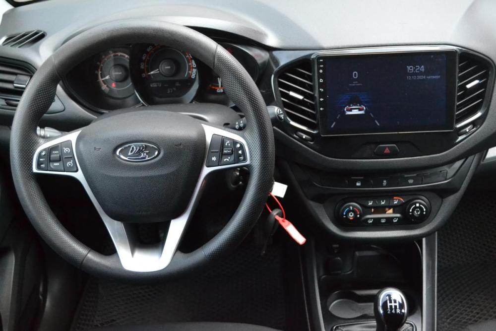 Lada (ВАЗ) Vesta I Старый Оскол  - изображение 11