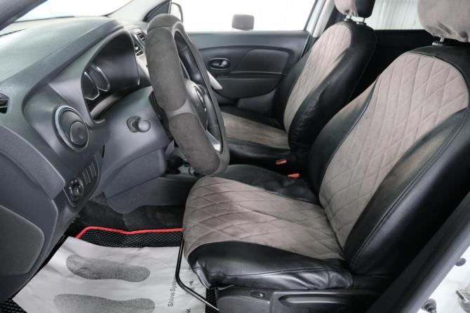 Renault Logan II Рестайлинг с пробегом 2021 года, цена 749 000 рублей, 268000 км, седан, Автокод Объявления