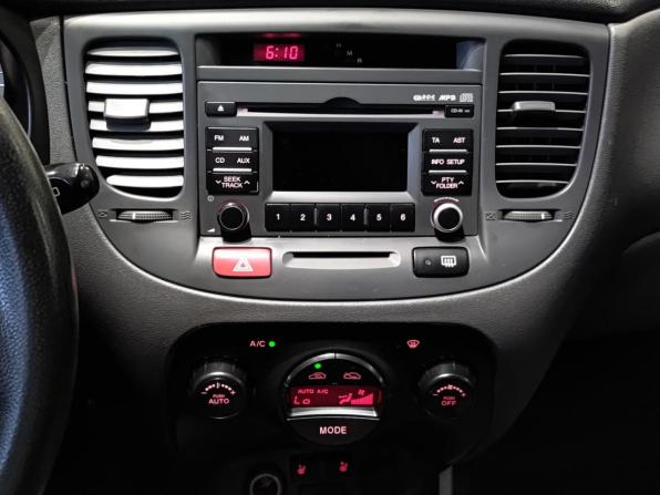 Kia Rio II Рестайлинг с пробегом 2011 года, цена 475 000 рублей, 196052 км, хэтчбек, Автокод Объявления