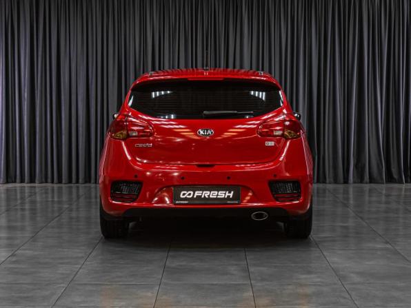 Kia Ceed II Рестайлинг с пробегом 2016 года, цена 999 000 рублей, 170251 км, хэтчбек, Автокод Объявления