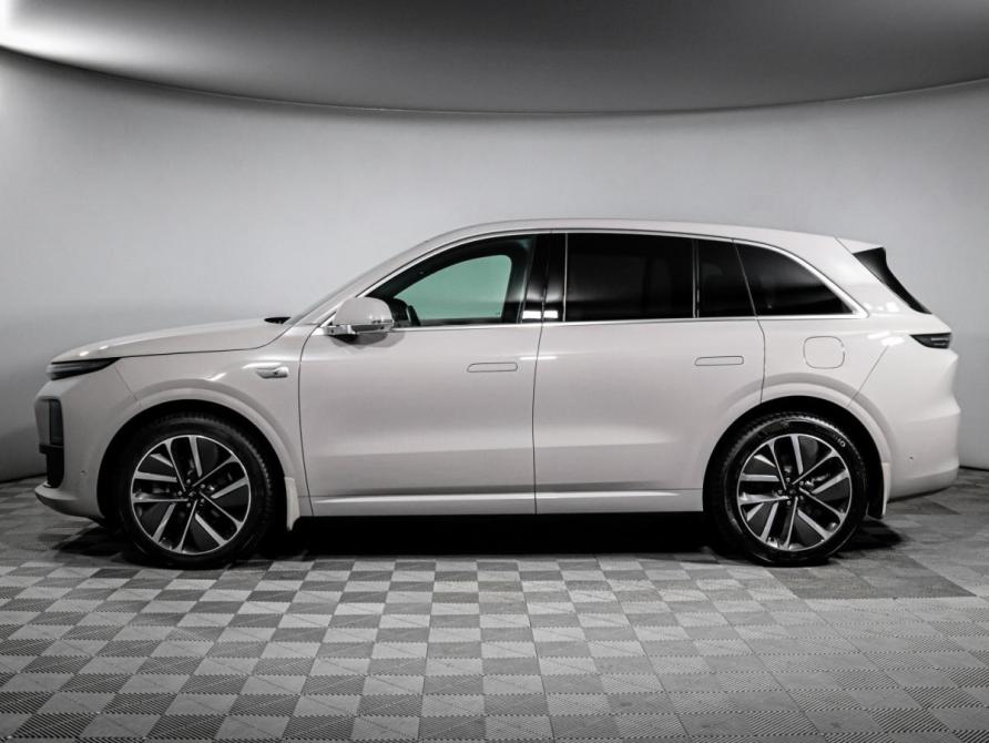 Li Auto (Lixiang) L6 Москва  - изображение 9