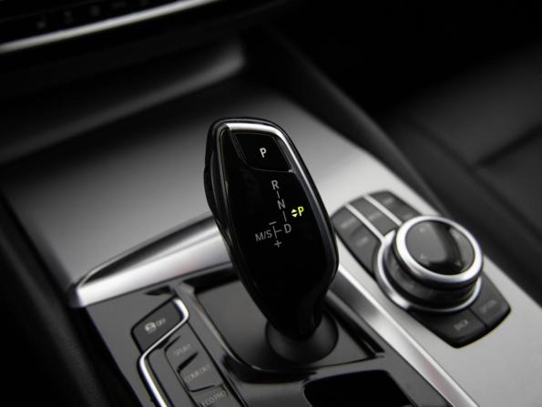 BMW 5 серии VII (G30/G31/G38) с пробегом 2017 года, цена 2 225 000 рублей, 259330 км, седан, Автокод Объявления