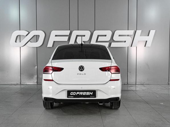 Volkswagen Polo VI с пробегом 2021 года, цена 1 689 000 рублей, 48424 км, лифтбек, Автокод Объявления