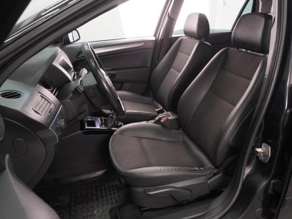 Opel Astra H Рестайлинг с пробегом 2012 года, цена 599 000 рублей, 204025 км, универсал, Автокод Объявления