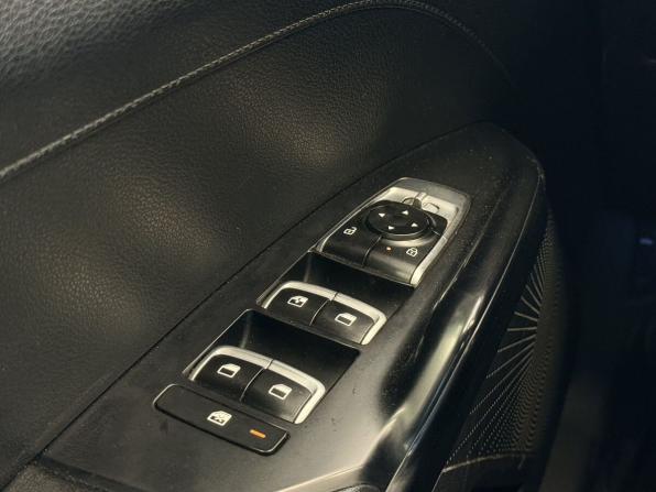 Kia K5 III с пробегом 2021 года, цена 2 360 000 рублей, 92507 км, седан, Автокод Объявления