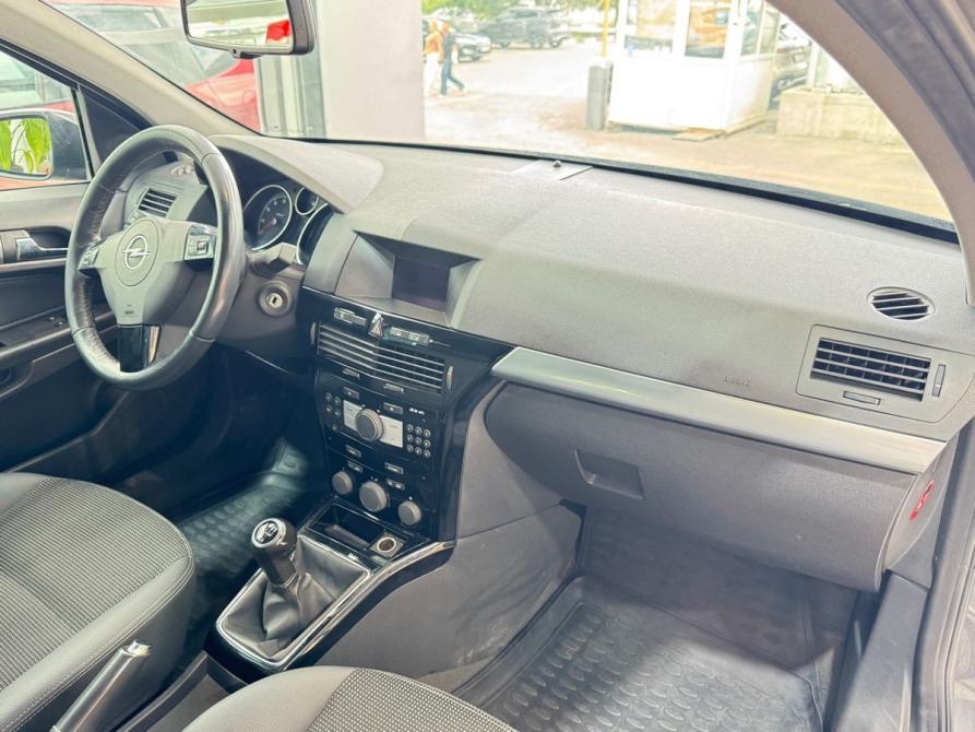 Opel Astra H Рестайлинг Таганрог  - изображение 9