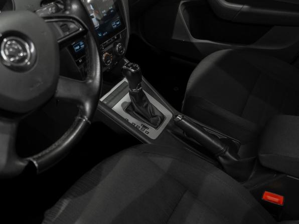 Skoda Octavia III (A7) с пробегом 2013 года, цена 990 000 рублей, 201717 км, лифтбек, Автокод Объявления