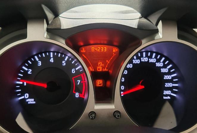 Nissan Juke I с пробегом 2011 года, цена 1 190 000 рублей, 84200 км, внедорожник, Автокод Объявления