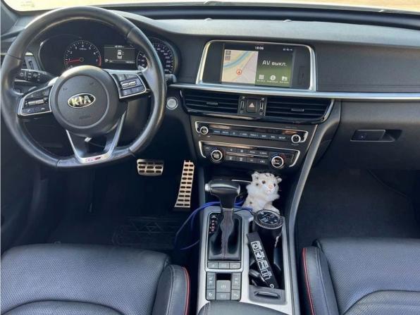 Kia Optima IV Рестайлинг с пробегом 2018 года, цена 1 830 000 рублей, 183000 км, седан, Автокод Объявления