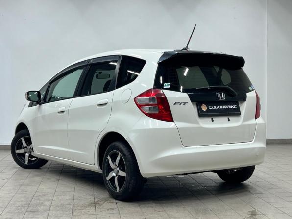 Honda Fit II с пробегом 2008 года, цена 670 000 рублей, 196000 км, хэтчбек, Автокод Объявления