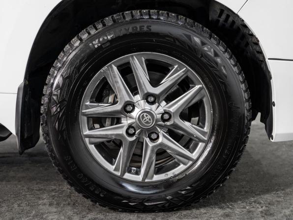 Toyota Land Cruiser 200 Series с пробегом 2011 года, цена 3 900 000 рублей, 237657 км, внедорожник, Автокод Объявления