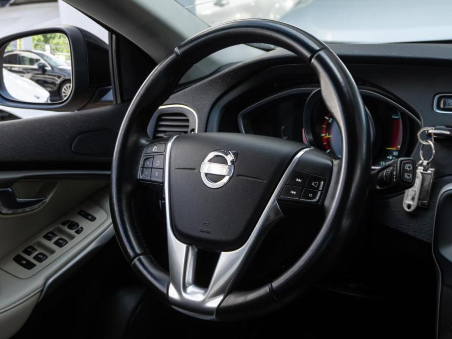 Volvo V40 Cross Country I Волгоград  - изображение 18