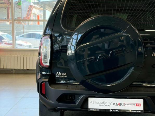 Lada (ВАЗ) Niva Travel I с пробегом 2023 года, цена 892 560 рублей, 24083 км, внедорожник, Автокод Объявления