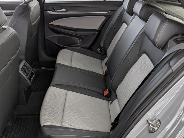 Volkswagen Golf VIII Рестайлинг с пробегом 2025 года, цена 3 290 000 рублей, 19750 км, хэтчбек, Автокод Объявления