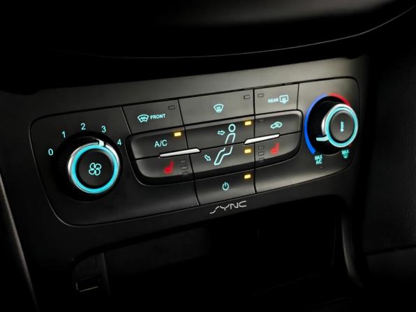Ford Focus III Рестайлинг с пробегом 2018 года, цена 1 190 000 рублей, 89967 км, хэтчбек, Автокод Объявления