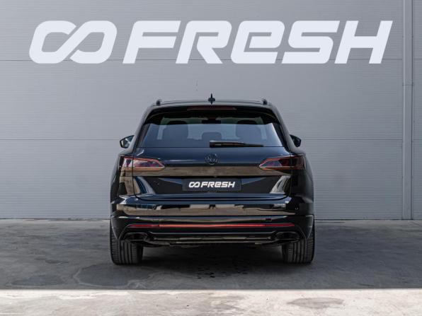 Volkswagen Touareg III с пробегом 2020 года, цена 5 410 000 рублей, 158044 км, внедорожник, Автокод Объявления