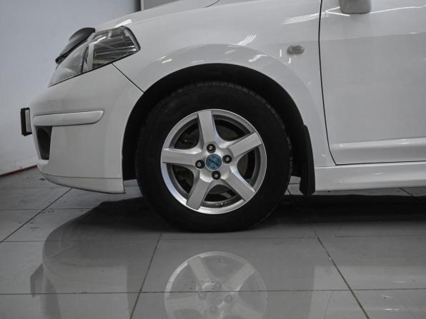 Nissan Tiida I Рестайлинг с пробегом 2013 года, цена 919 000 рублей, 120760 км, седан, Автокод Объявления