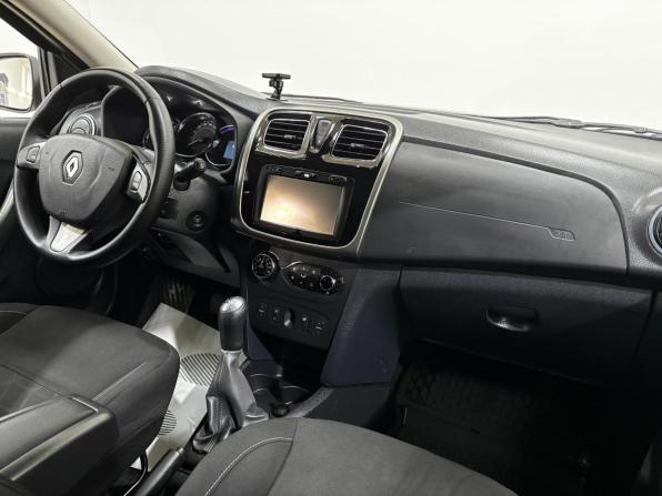 Renault Sandero II с пробегом 2014 года, цена 810 000 рублей, 156831 км, хэтчбек, Автокод Объявления