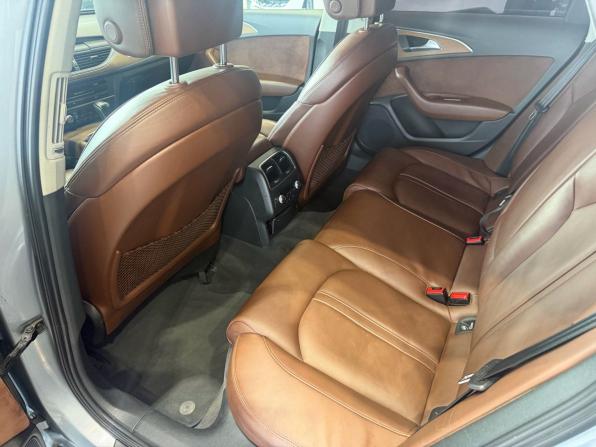 Audi A6 IV (C7) Рестайлинг с пробегом 2016 года, цена 1 995 000 рублей, 266900 км, седан, Автокод Объявления