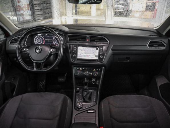 Volkswagen Tiguan II с пробегом 2017 года, цена 2 299 000 рублей, 123503 км, внедорожник, Автокод Объявления
