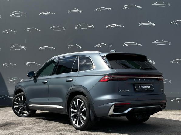 Geely Monjaro I с пробегом 2024 года, цена 3 592 800 рублей, 52803 км, внедорожник, Автокод Объявления
