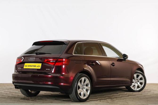 Audi A3 III (8V) с пробегом 2013 года, цена 1 049 000 рублей, 288040 км, хэтчбек, Автокод Объявления