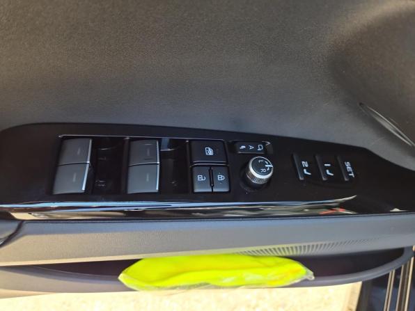 Toyota Camry IX (XV80) China Market с пробегом 2026 года, цена 4 200 000 рублей, 59 км, седан, Автокод Объявления