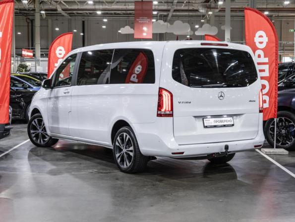 Mercedes-Benz V-Класс III (W447) с пробегом 2015 года, цена 3 999 700 рублей, 129935 км, минивэн, Автокод Объявления