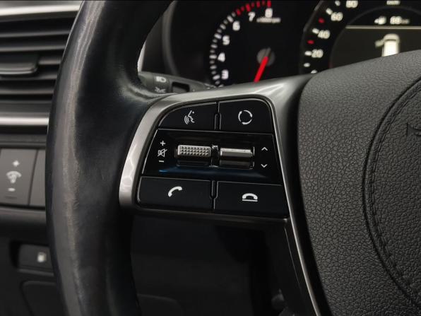 Kia Sorento III Prime Рестайлинг с пробегом 2019 года, цена 2 990 000 рублей, 76790 км, внедорожник, Автокод Объявления