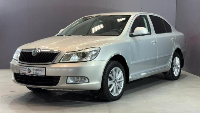 Skoda Octavia II (A5) Рестайлинг с пробегом 2012 года, цена 951 000 рублей, 186255 км, лифтбек, Автокод Объявления