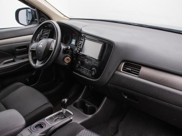 Mitsubishi Outlander III с пробегом 2013 года, цена 980 000 рублей, 216179 км, внедорожник, Автокод Объявления