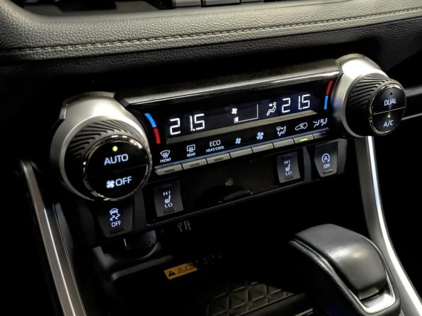 Toyota RAV4 V (XA50) с пробегом 2025 года, цена 4 300 000 рублей, 4771 км, внедорожник, Автокод Объявления