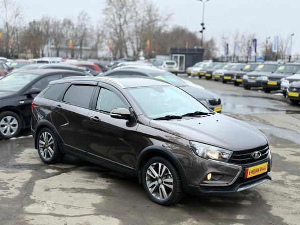 Lada (ВАЗ) Vesta I с пробегом 2017 года, цена 987 000 рублей, 96268 км, универсал, Автокод Объявления