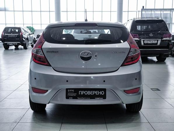 Hyundai Solaris I с пробегом 2012 года, цена 530 000 рублей, 255363 км, хэтчбек, Автокод Объявления
