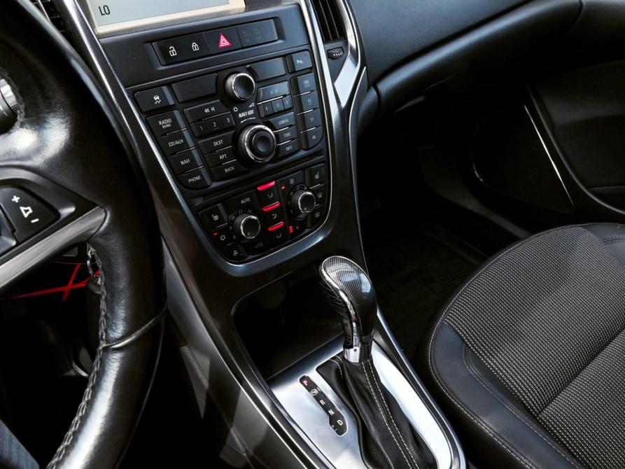 Opel Astra J Екатеринбург  - изображение 9