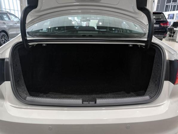 Volkswagen Jetta VI Рестайлинг с пробегом 2015 года, цена 1 050 000 рублей, 152320 км, седан, Автокод Объявления