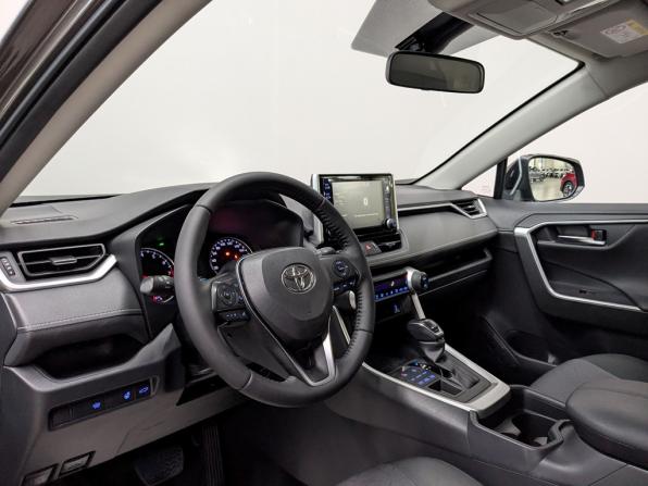 Toyota RAV4 V (XA50) с пробегом 2020 года, цена 3 050 000 рублей, 80457 км, внедорожник, Автокод Объявления