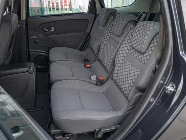 Renault Megane III с пробегом 2010 года, цена 849 000 рублей, 395490 км, универсал, Автокод Объявления
