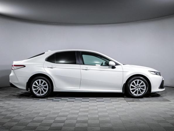 Toyota Camry VIII (XV70) Рестайлинг с пробегом 2021 года, цена 2 250 000 рублей, 227000 км, седан, Автокод Объявления