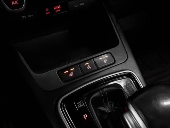 Kia Rio IV с пробегом 2019 года, цена 970 000 рублей, 191939 км, хэтчбек, Автокод Объявления