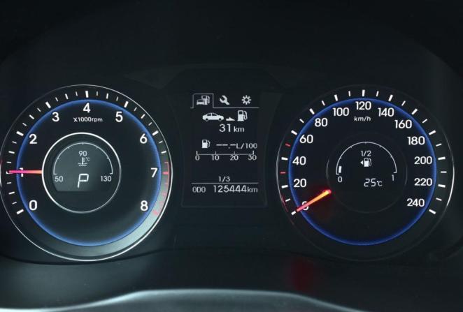 Hyundai i40 I Рестайлинг с пробегом 2016 года, цена 1 300 000 рублей, 125444 км, седан, Автокод Объявления