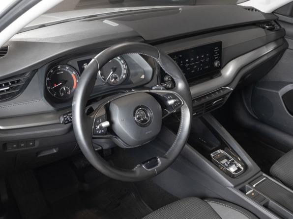 Skoda Octavia IV (A8) с пробегом 2020 года, цена 2 554 954 рубля, 47343 км, лифтбек, Автокод Объявления
